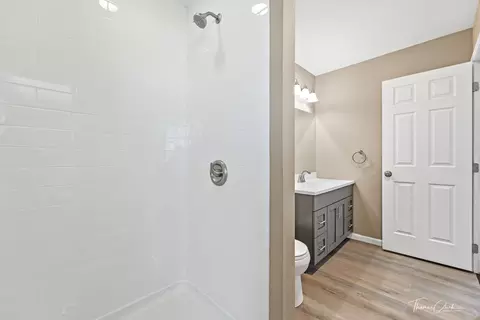 1312 Devonshire Dr, Joliet, IL 60435 photo 26
