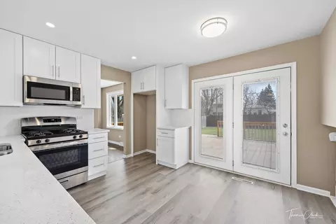 1312 Devonshire Dr, Joliet, IL 60435 photo 17