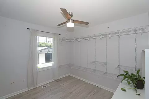 Other - 333 E Wayne Pl, Wheeling, IL 60090 photo 6 of 9