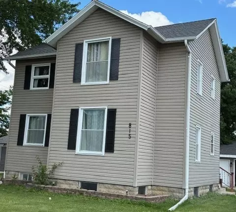 815 N 2nd St, Rochelle, IL 61068