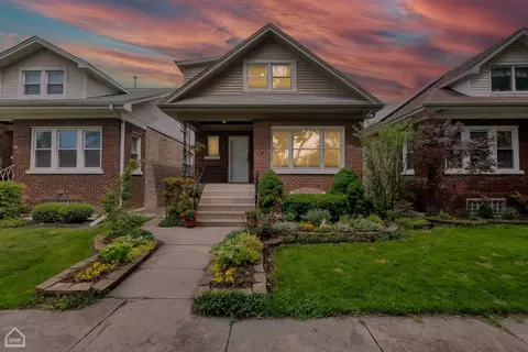 4132 W Fletcher St, Chicago, IL 60641