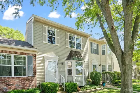 1673 Washington Ct, Geneva, IL 60134