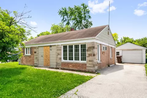 63 Marquette St, Park Forest, IL 60466