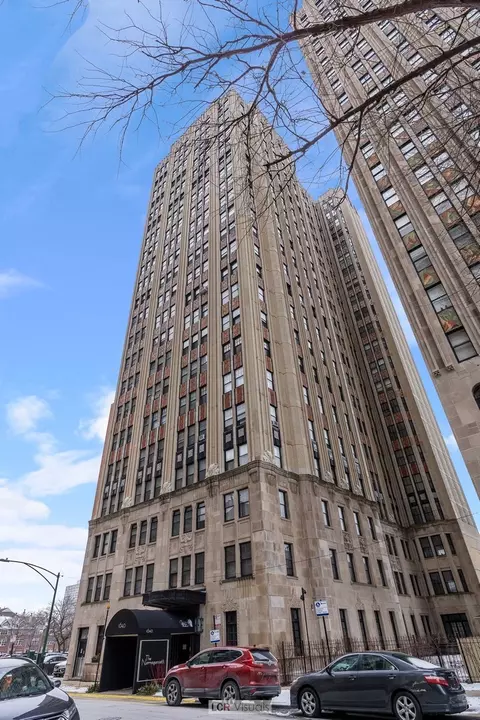 1640 E 50th St #20A, Chicago, IL 60615