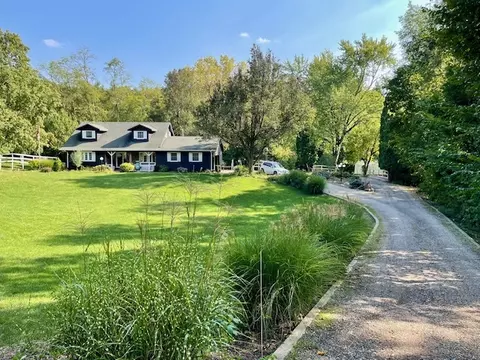 500 Morton St, Creve Coeur, IL 61610