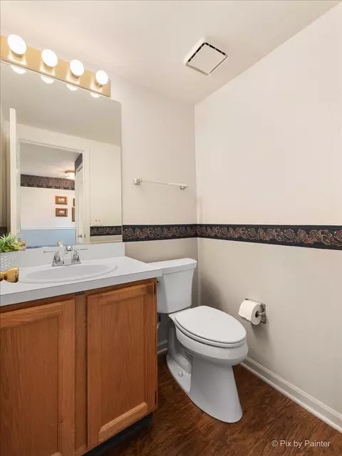 1152 Coldspring Rd, Elgin, IL 60120 photo 21
