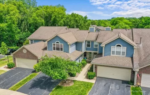 1152 Coldspring Rd, Elgin, IL 60120 photo 3