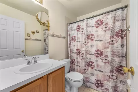 1152 Coldspring Rd, Elgin, IL 60120 photo 31