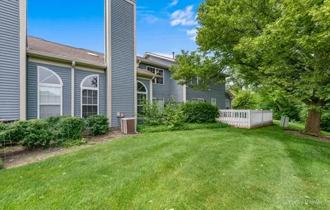 1152 Coldspring Rd, Elgin, IL 60120 photo 33