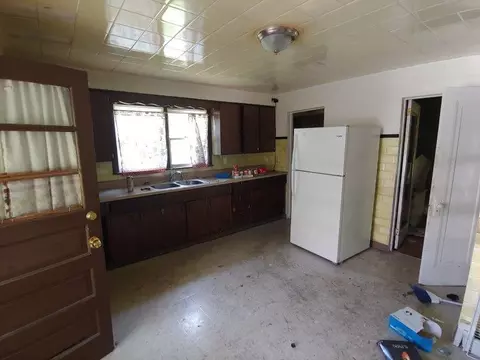 Kitchen - 28 W 30th St, Steger, IL 60475 photo 1 of 3