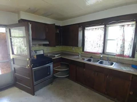 Kitchen - 28 W 30th St, Steger, IL 60475 photo 3 of 3