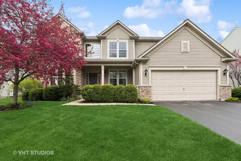 1030 Sanderling Ct, Antioch, IL 60002 photo 2