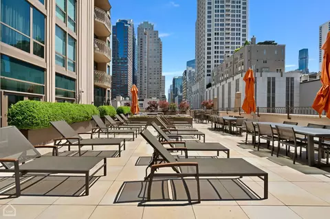 21 E Huron St #1803, Chicago, IL 60611 photo 34