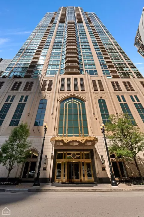 21 E Huron St #1803, Chicago, IL 60611 photo 43