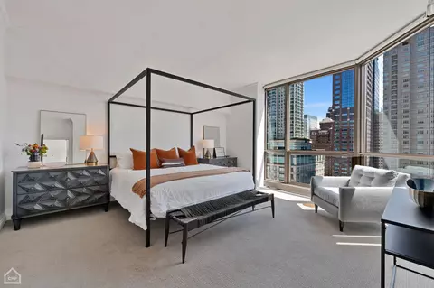21 E Huron St #1803, Chicago, IL 60611 photo 14