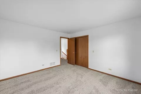 Bedroom - 595 Walnut Ct, Antioch, IL 60002 photo 4 of 6