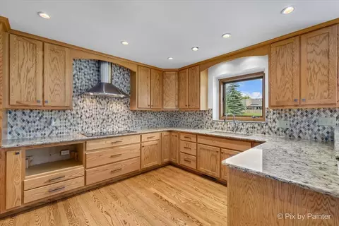 Kitchen - 595 Walnut Ct, Antioch, IL 60002 photo 1 of 4