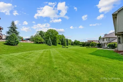 Exterior - 595 Walnut Ct, Antioch, IL 60002 photo 4 of 4