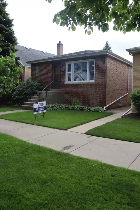 3834 N Oketo Ave, Chicago, IL 60634