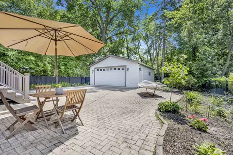 103 Pine Ave, Riverside, IL 60546 photo 27