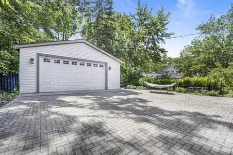 103 Pine Ave, Riverside, IL 60546 photo 28