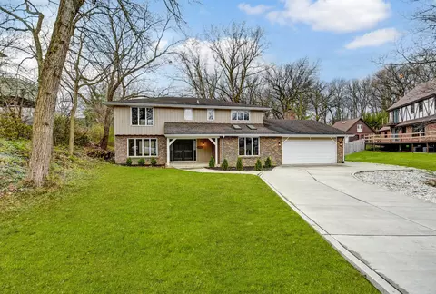 8627 W 130th St, Palos Park, IL 60464