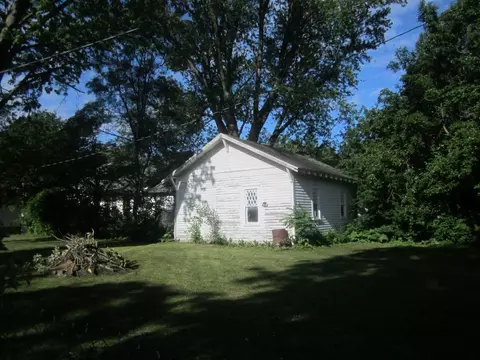 155 E Main St, Sheldon, IL 60966 photo 13