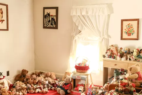 Bedroom - 520 E Wall St, Morrison, IL 61270 photo 2 of 5