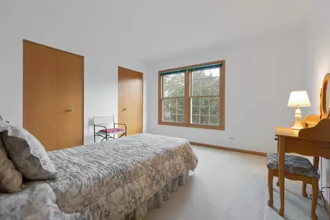 Bedroom - 1490 White Chapel Ln, Algonquin, IL 60102 photo 4 of 4