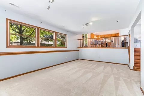 Living - 207 Deerhaven Dr, Minooka, IL 60447 photo 2 of 3