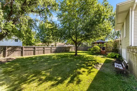 Exterior - 207 Deerhaven Dr, Minooka, IL 60447 photo 3 of 3
