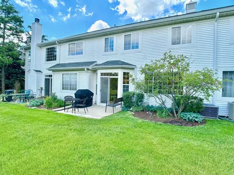 1282 Timberline Dr, Bartlett, IL 60103 photo 25