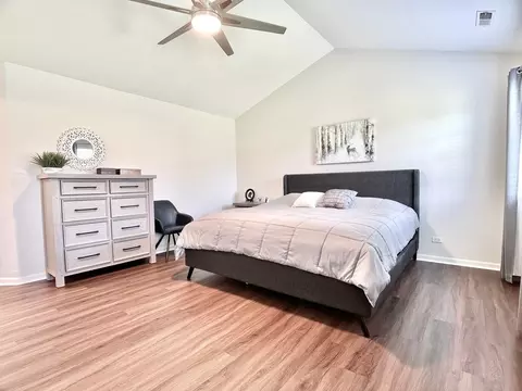 1282 Timberline Dr, Bartlett, IL 60103 photo 20