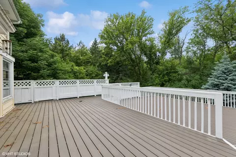 231 Greens View Dr, Algonquin, IL 60102 photo 25