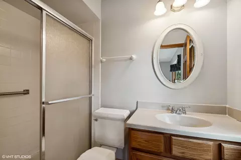 231 Greens View Dr, Algonquin, IL 60102 photo 17