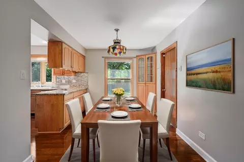 6101 Bentley Ave, Willowbrook, IL 60527 photo 6