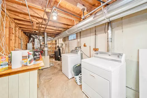 409 E Hill St, Genoa, IL 60135 photo 17