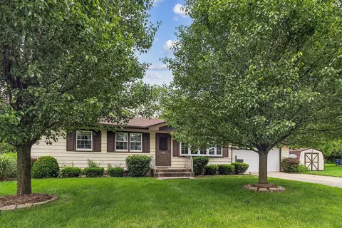 423 Crete Blvd, Crete, IL 60417