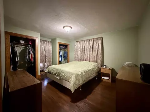 Bedroom - 424 N Maple St, Clinton, IL 61727 photo 2 of 2