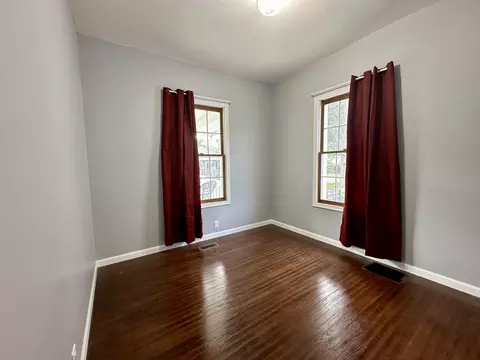 Bedroom - 424 N Maple St, Clinton, IL 61727 photo 1 of 2
