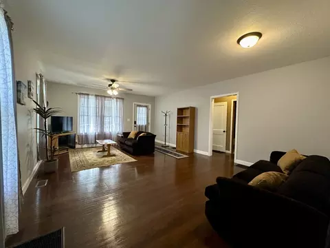Living - 424 N Maple St, Clinton, IL 61727 photo 2 of 2