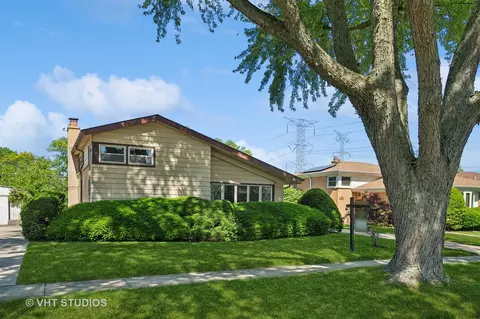 9304 Menard Ave, Morton Grove, IL 60053