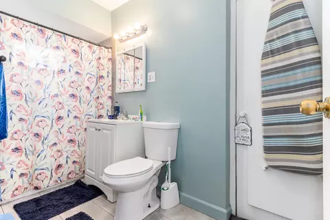 232 Valley Ave, Aurora, IL 60505 photo 9