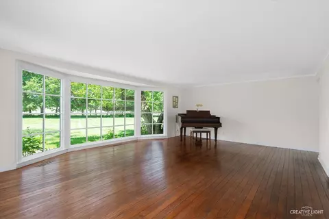 Living - 6 N210 Surrey Rd, Wayne, IL 60184 photo 1 of 3