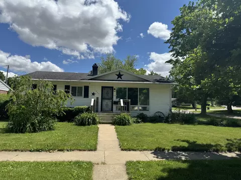 1277 W Staver St, Freeport, IL 61032
