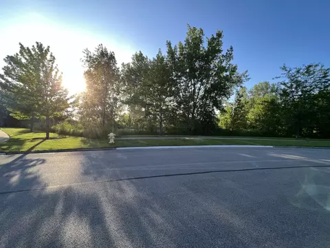 16120 Hillcrest Cir, Orland Park, IL 60467