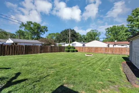 Exterior - 3808 Jay Ln, Rolling Meadows, IL 60008 photo 6 of 6