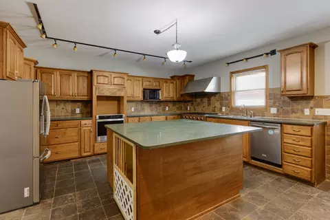 Kitchen - 901 N Division St, Harvard, IL 60033 photo 1 of 3