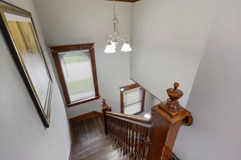 Entry Way - 901 N Division St, Harvard, IL 60033 photo 4 of 4