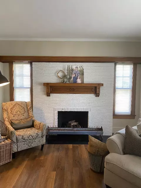Living - 224 E 3rd St, Dixon, IL 61021 photo 1 of 2